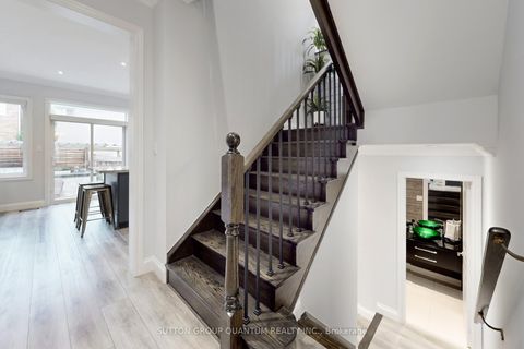 Photo 31 at 556 Bridgeview Road, GO Glenorchy, Oakville