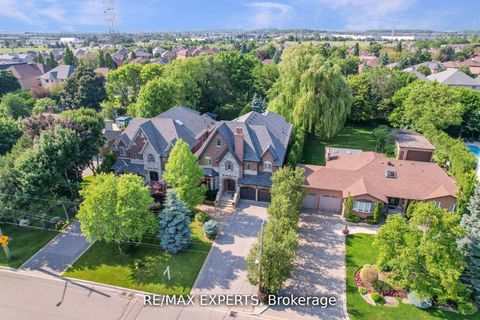 Photo 2 at 188 King High Drive, Beverley Glen, Vaughan