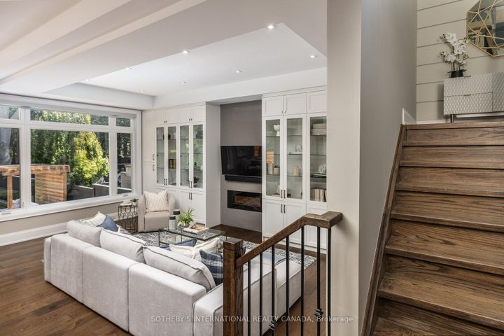 Photo 18 at 9 Ralston Avenue, East York, Toronto