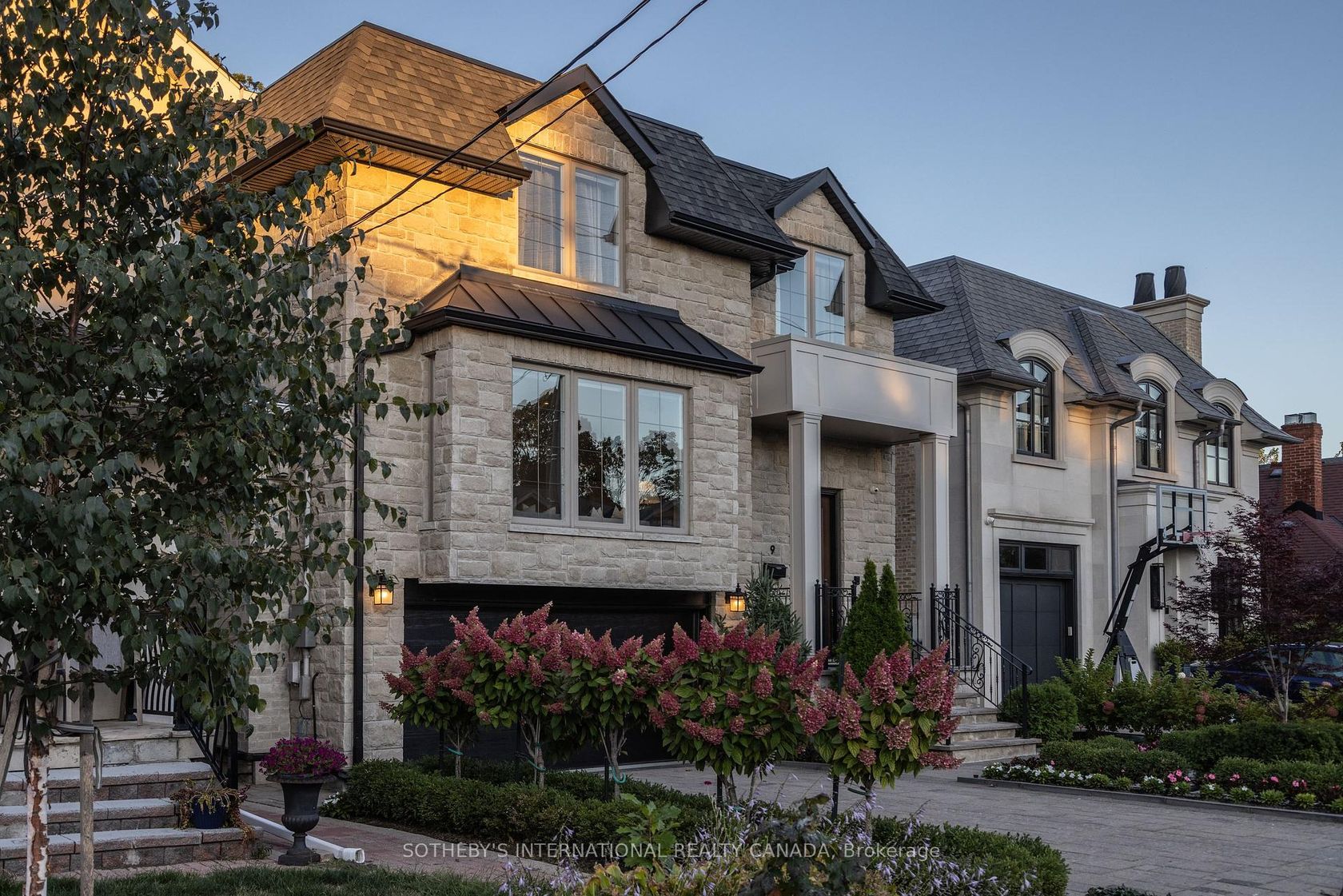 9 Ralston Avenue, East York, Toronto 2