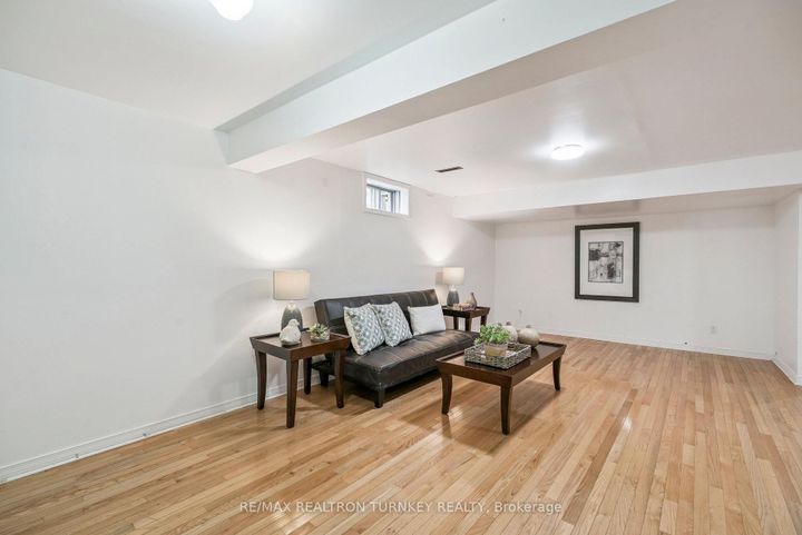 Photo 30 at 3 Bronze Crescent, Bradford, Bradford West Gwillimbury