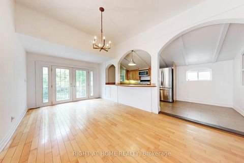 Photo 10 at 170 Queens Avenue, Mimico, Toronto