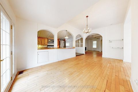 Photo 12 at 170 Queens Avenue, Mimico, Toronto