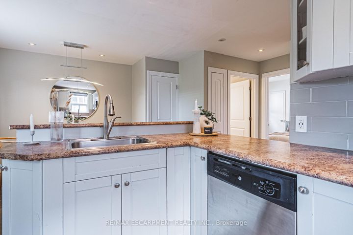 Photo 16 at 212 Rodgers Road, Bartonville, Hamilton