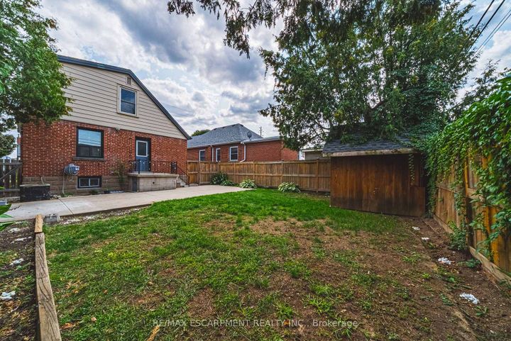 Photo 42 at 212 Rodgers Road, Bartonville, Hamilton
