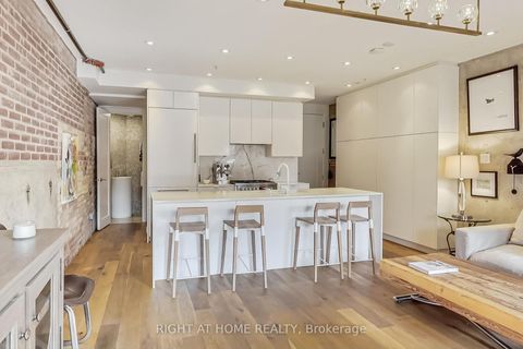 Photo 9 at 10 - 40 Westmoreland Avenue, Junction, Toronto