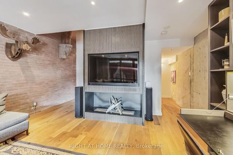 Photo 15 at 10 - 40 Westmoreland Avenue, Junction, Toronto