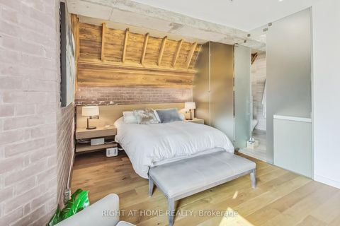 Photo 17 at 10 - 40 Westmoreland Avenue, Junction, Toronto