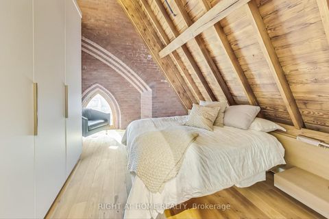 Photo 22 at 10 - 40 Westmoreland Avenue, Junction, Toronto
