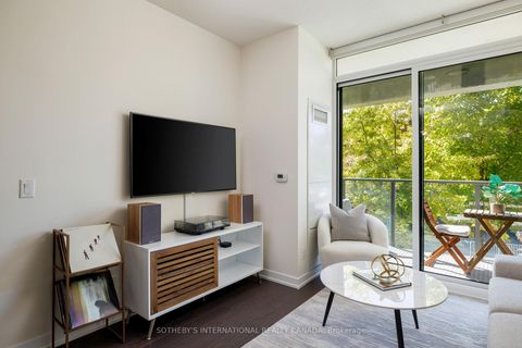 Photo 10 at N127 - 120 Bayview Avenue, Waterfront Communities C8, Toronto