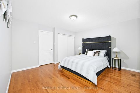 Photo 15 at 77 Coyote Crescent, Rouge E11, Toronto
