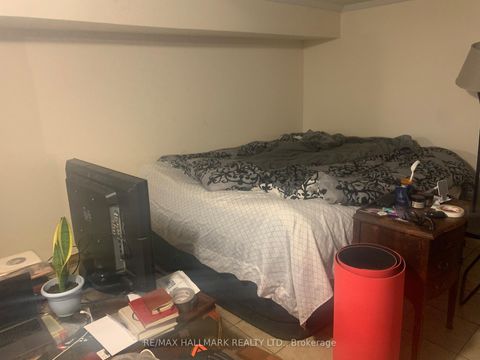 Photo 4 at 295 Old Weston Road, Pellam Park, Toronto