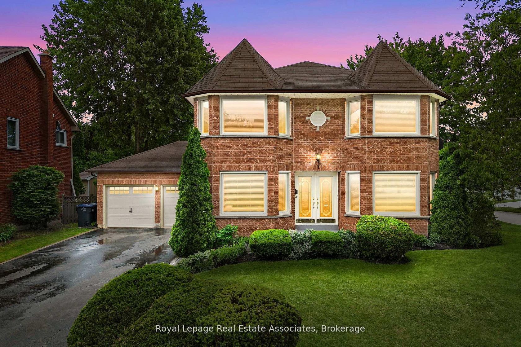 1 Brookbank Court, Heart Lake East, Brampton 2