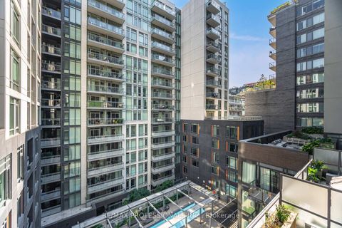 Photo 31 at 716 - 111 Bathurst Street, Waterfront Communities C1, Toronto