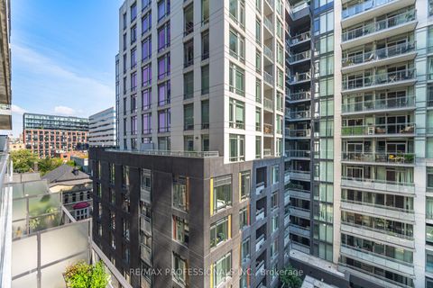 Photo 32 at 716 - 111 Bathurst Street, Waterfront Communities C1, Toronto