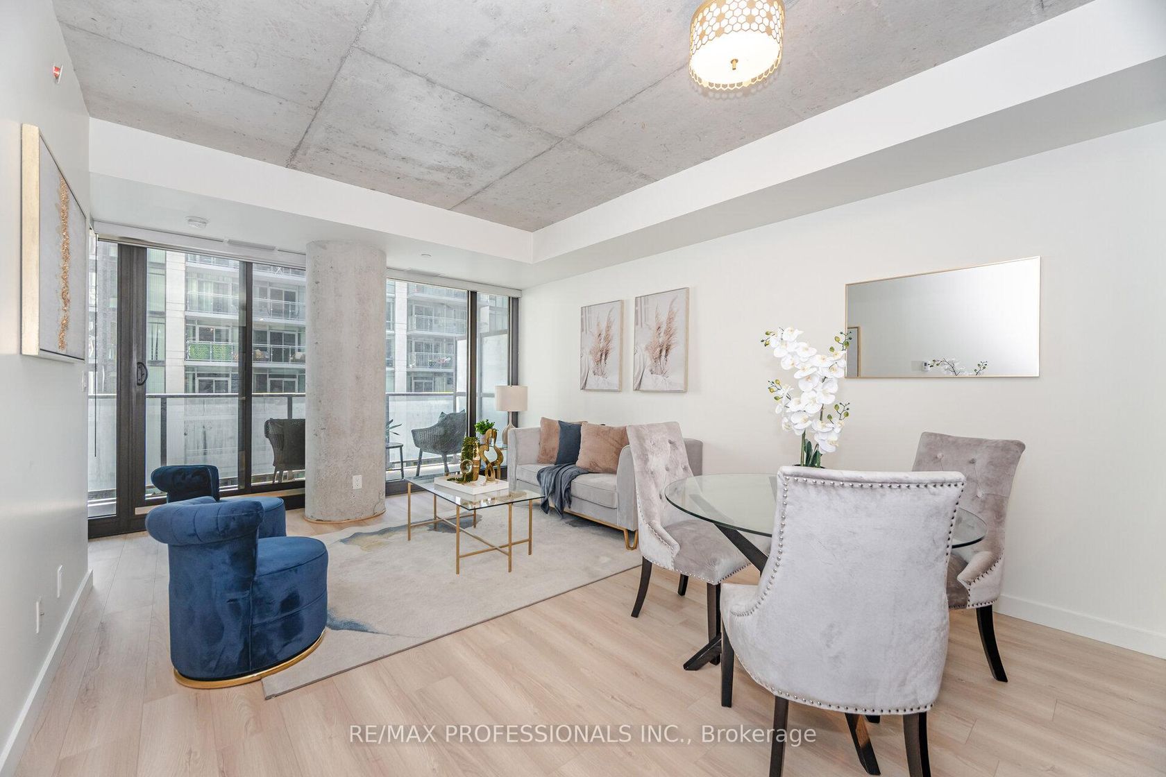 716 - 111 Bathurst Street, Waterfront Communities C1, Toronto 