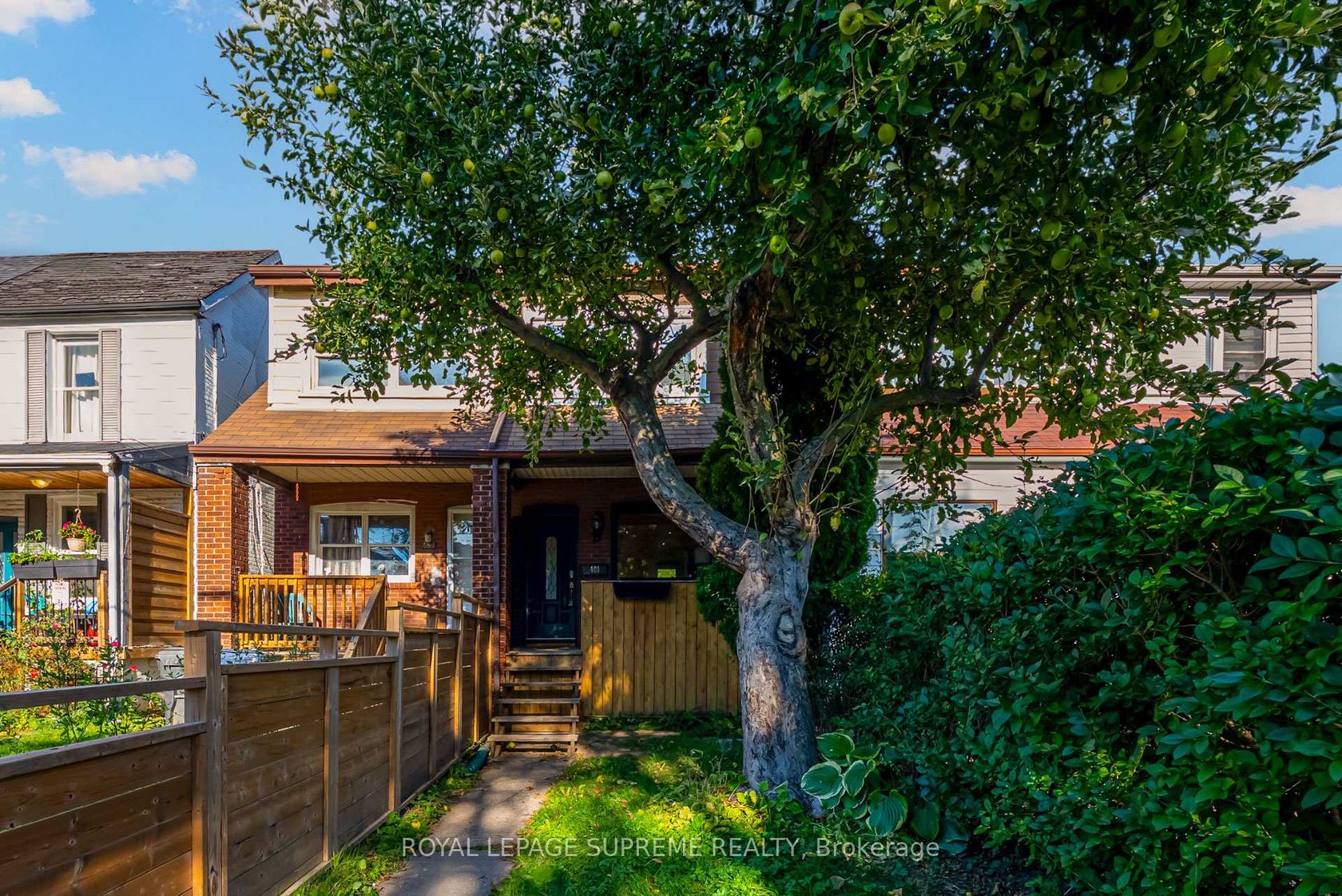 481 Main Street, Lumsden, Toronto 