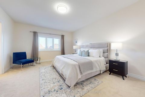 Photo 18 at 36 Strawbridge Farm Drive, Aurora Grove, Aurora