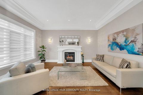 Photo 10 at 76 Elm Grove Avenue, Oak Ridges, Richmond Hill