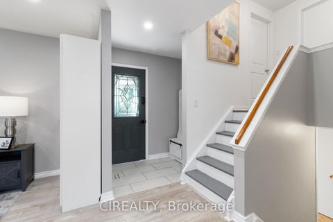 Photo 3 at 53 Christie Crescent, Letitia Heights, Barrie Photo 3 at 53 Christie Crescent, Letitia Heights, Barrie
