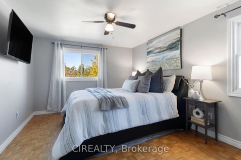 Photo 14 at 53 Christie Crescent, Letitia Heights, Barrie