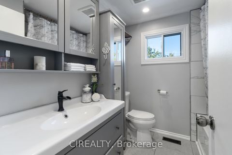 Photo 16 at 53 Christie Crescent, Letitia Heights, Barrie