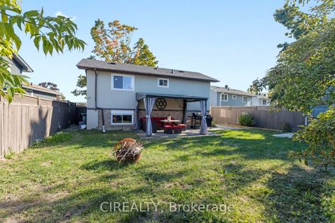 Photo 29 at 53 Christie Crescent, Letitia Heights, Barrie