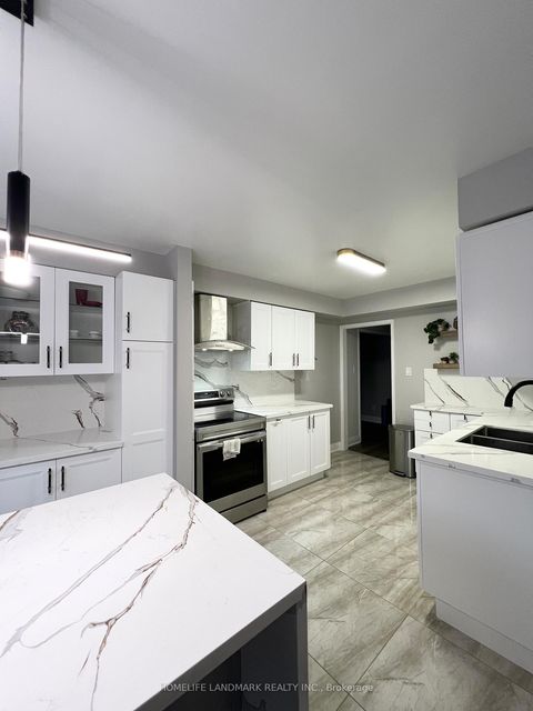 Photo 7 at 80 Lorna Rae Boulevard E, Milliken, Toronto