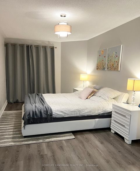 Photo 11 at 80 Lorna Rae Boulevard E, Milliken, Toronto