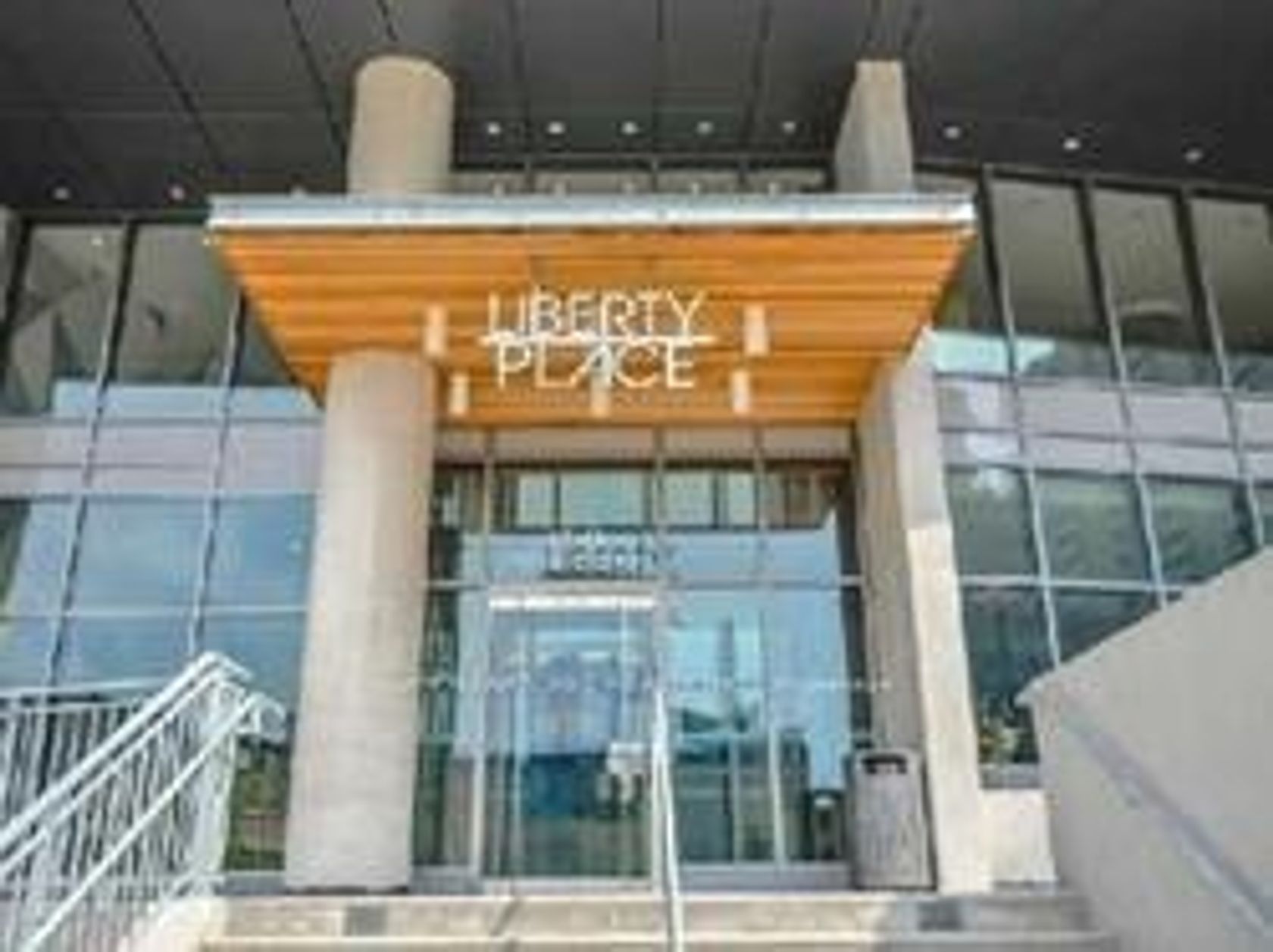 502 - 150 East Liberty Street, Niagara, Toronto by Loree Meneguzzi Real Estate 502 - 150 East Liberty Street, Niagara, Toronto