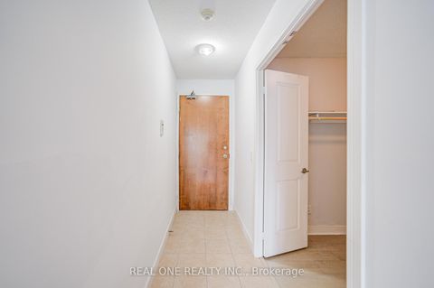Photo 8 at 1516 - 31 Bales Avenue, Willowdale East, Toronto