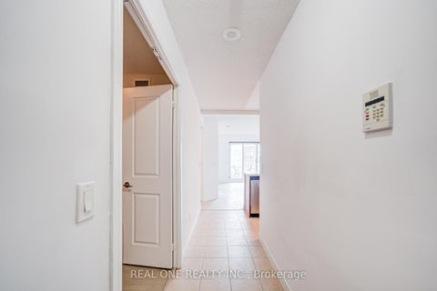 Photo 10 at 1516 - 31 Bales Avenue, Willowdale East, Toronto