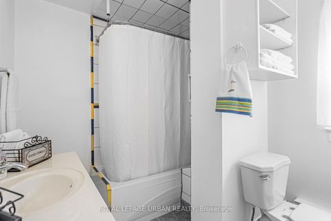 Photo 21 at 144 Aldwych Avenue, East York, Toronto