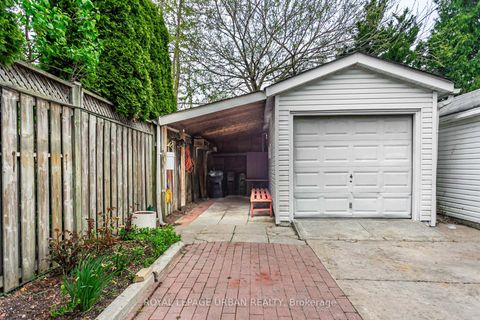 Photo 32 at 144 Aldwych Avenue, East York, Toronto