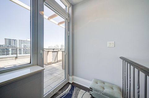 Photo 36 at Ph701 - 21 Clairtrell Road, Willowdale East, Toronto