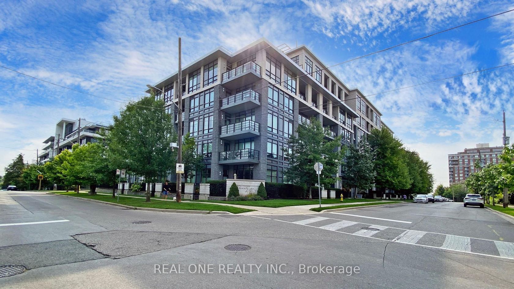 Ph701 - 21 Clairtrell Road, Willowdale East, Toronto 