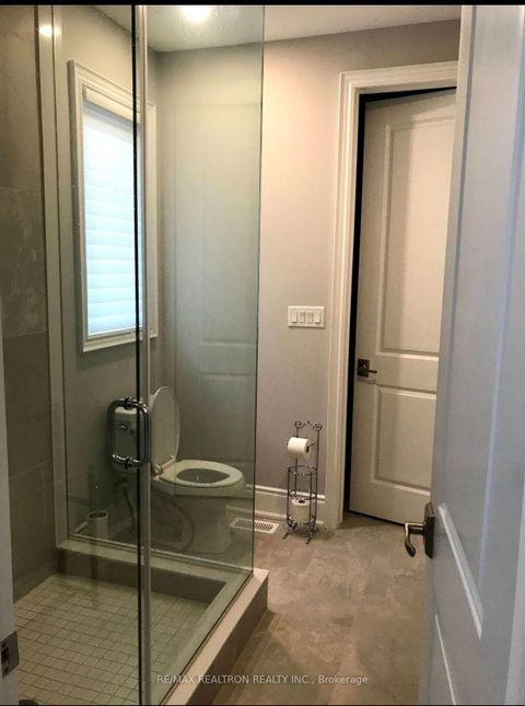 Photo 10 at 48 Cairns Gate, King City, King