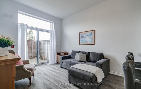 Photo 7 at 109 - 11611 Yonge Street, Jefferson, Richmond Hill