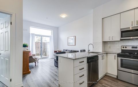 Photo 15 at 109 - 11611 Yonge Street, Jefferson, Richmond Hill