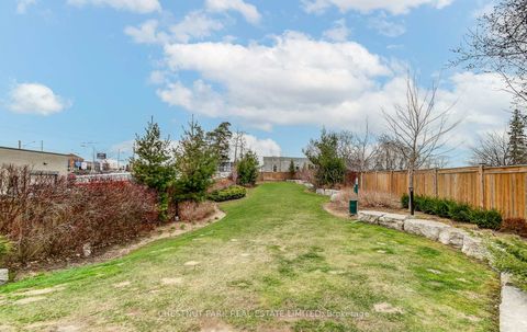 Photo 31 at 109 - 11611 Yonge Street, Jefferson, Richmond Hill