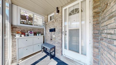 Photo 1 at #73 - 201 Alexmuir Boulevard, Agincourt North, Toronto
