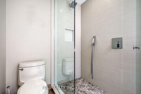 Photo 17 at 87 Munro Boulevard, Windfields, Toronto