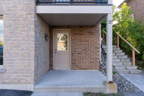 Photo 2 at #33 / #34 - 175 Stanley Street, East Bayfield, Barrie Photo 2 at #33 / #34 - 175 Stanley Street, East Bayfield, Barrie