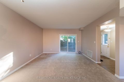 Photo 17 at #33 / #34 - 175 Stanley Street, East Bayfield, Barrie