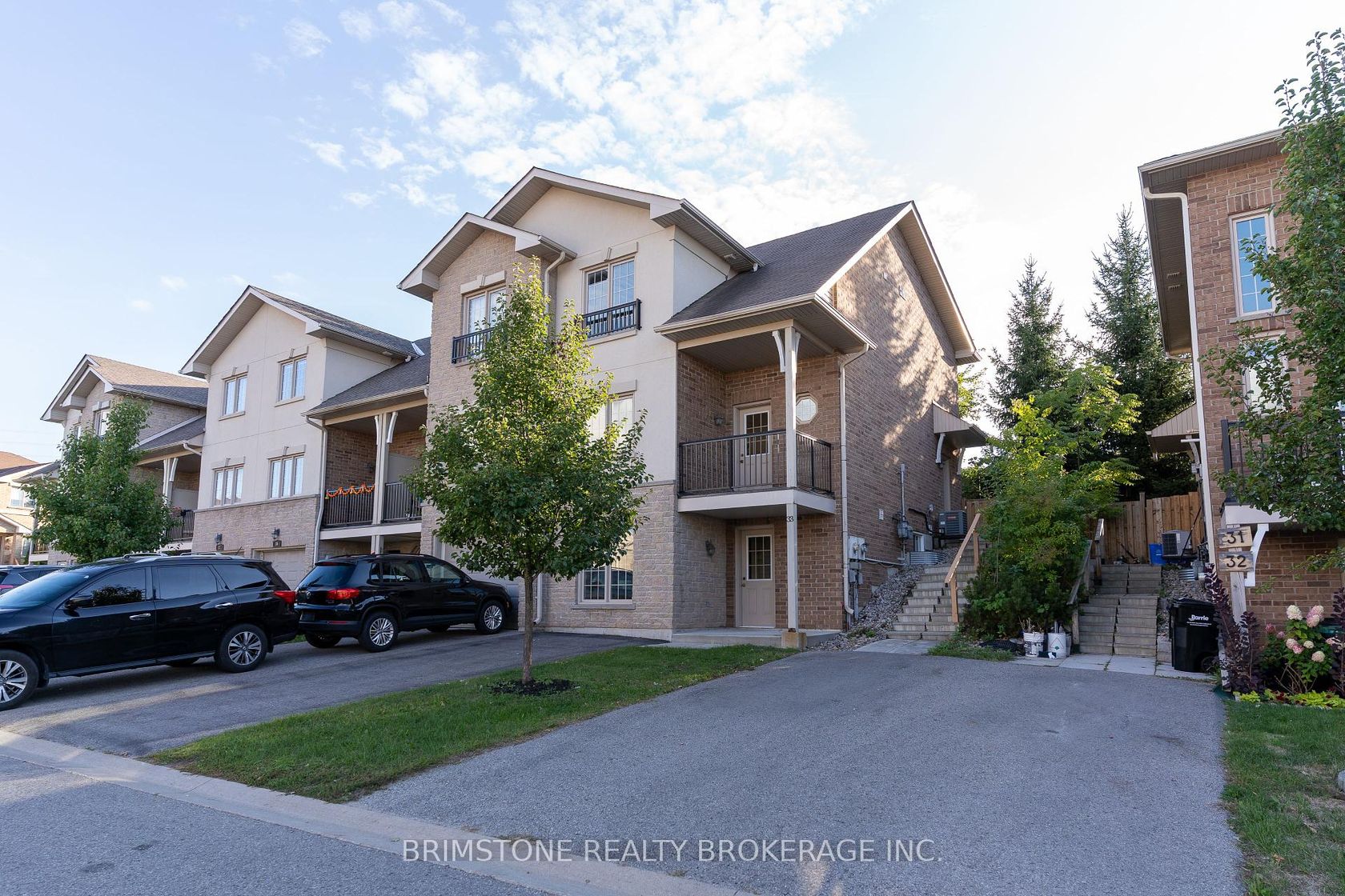 #33 / #34 - 175 Stanley Street, East Bayfield, Barrie photo number 2