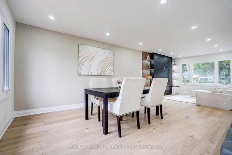 Photo 14 at 163 Maurice Drive, CO Central, Oakville