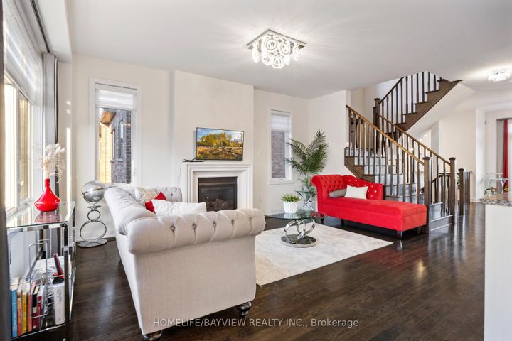 Photo 5 at 96 Anchusa Drive, Rural Richmond Hill, Richmond Hill