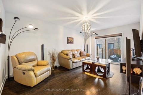 Photo 15 at 96 Anchusa Drive, Rural Richmond Hill, Richmond Hill