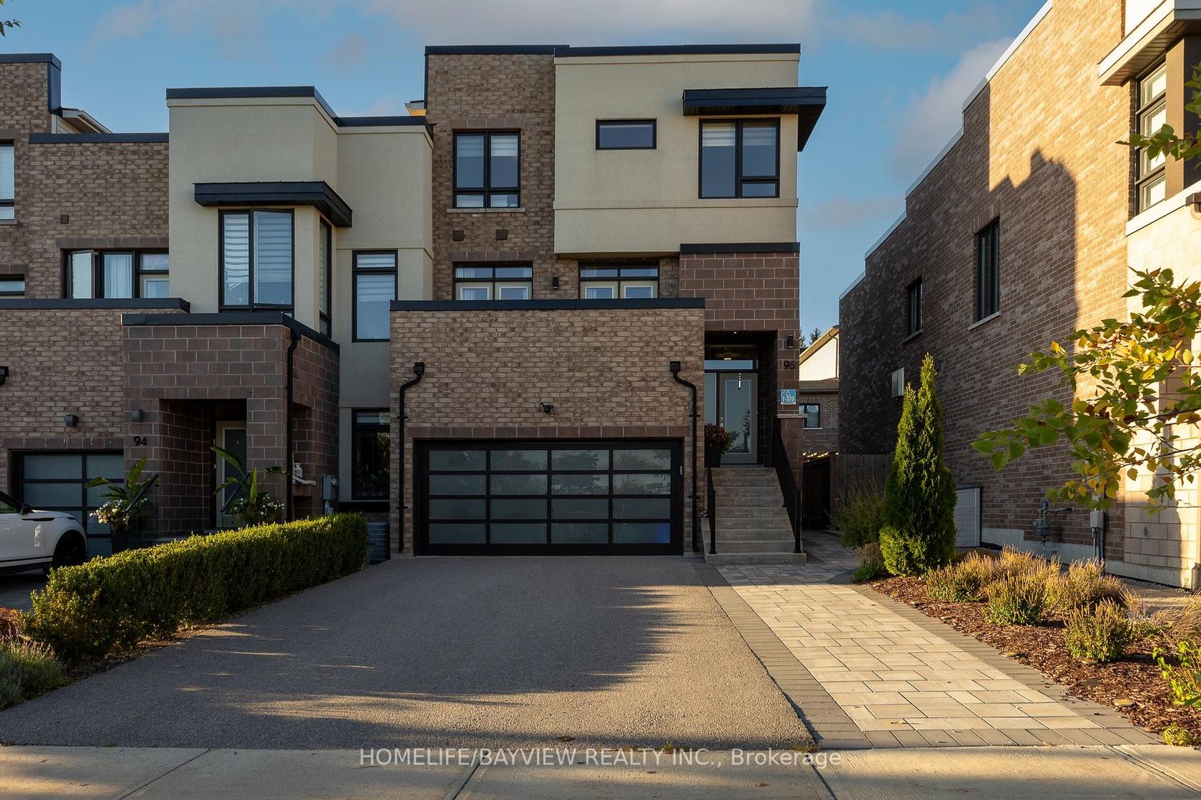 96 Anchusa Drive, Rural Richmond Hill, Richmond Hill photo 3 96 Anchusa Drive, Rural Richmond Hill, Richmond Hill photo 3