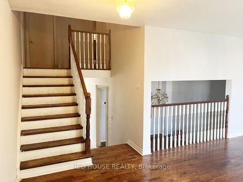 Photo 2 at 28 Kay Drive, Jamestown, Toronto